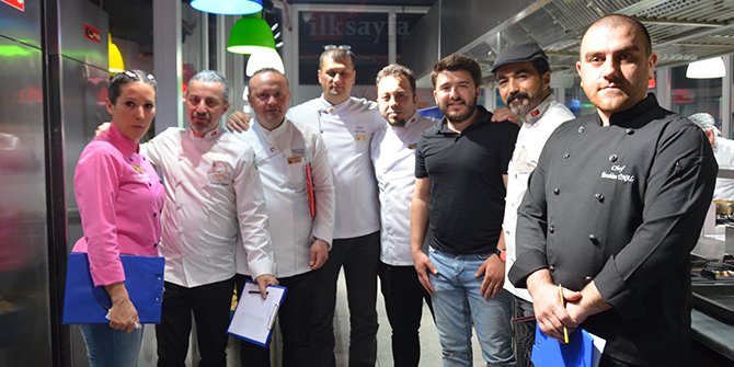 1.-ulusal-ascilar-ve-pastacilar-sampiyonasi,-chef-art-academy,-sef-sanat-akademisi,-turkiye’nin-unlu-seflerinden-serkan-dursun,3.jpeg