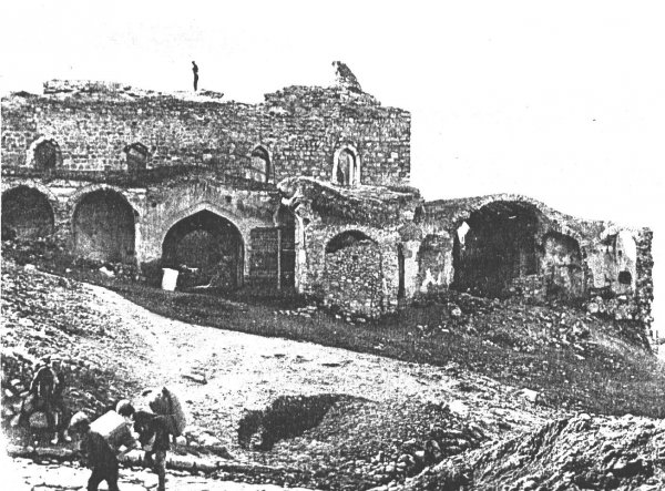 1880lerden-kalan-bir-fotograf--kursunlu-han.jpg