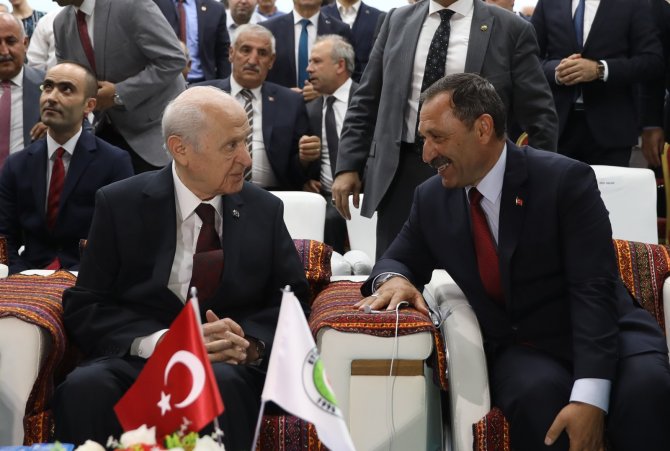 bahceli-3.jpg