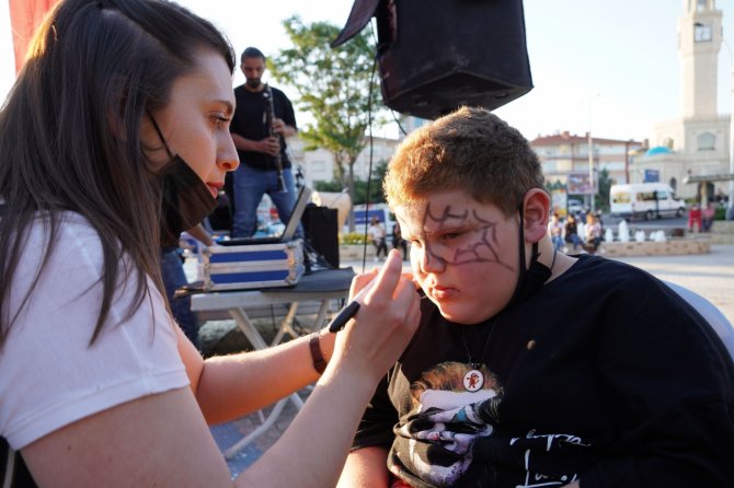 keciorende_festival_havasinda_park_konserleri_kecioren.bel.tr_8811.jpg