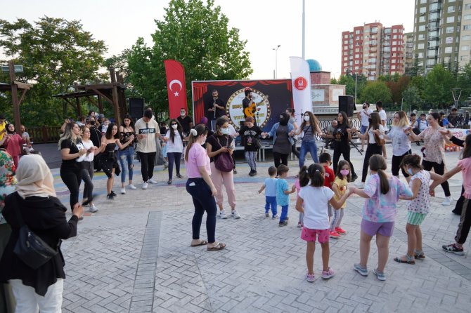 keciorende_festival_havasinda_park_konserleri_kecioren.bel.tr_8813.jpg