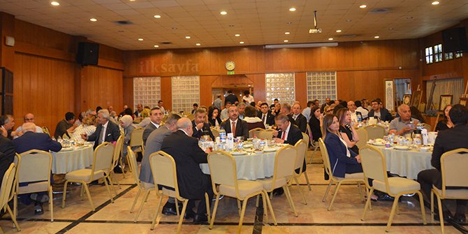 nevzat-ceylan,-baskent-ankara-meclisi,-iftar-yemegi.jpg