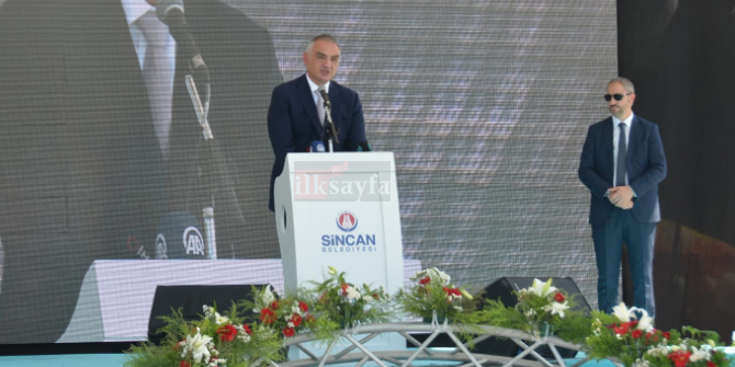 sincan-kultur-ve-kongre-merkezi,--temel-atma-toreni,-kultur-ve-turizm-bakani-nuri-ersoy,-sincan-belediye-baskani-murat-ercan,-eski-ankara-buyuksehir-belediye-baskani-mustafa-tuna,,,.jpg